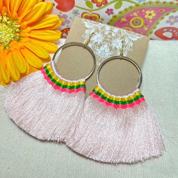 Large Fan Tassel Earrings Pink Hoops Long Smooth Silky Fringe Drop Dangles NWT - Picture 2 of 5